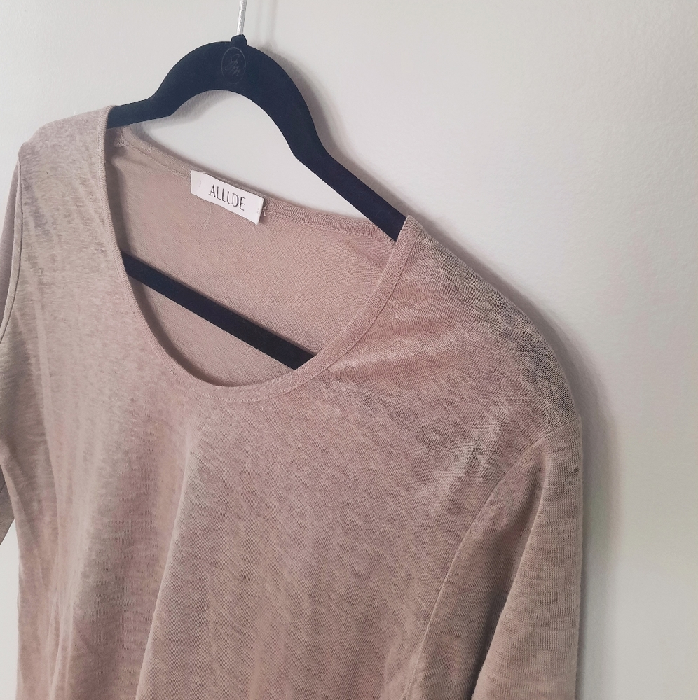 Allude Linen Top - Picture 2 of 5